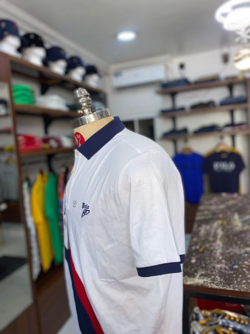 Pwing’s polo white multi